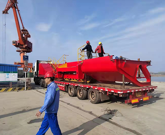 鐘祥港口施工現(xiàn)場(chǎng)3.jpg 鐘祥港口施工現(xiàn)場(chǎng)3.jpg